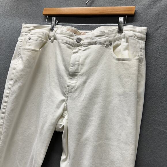 Soft Surroundings Jeans Womens 18W (39x27 ACTUAL) White Denim Coastal Stretch - Picture 6 of 7